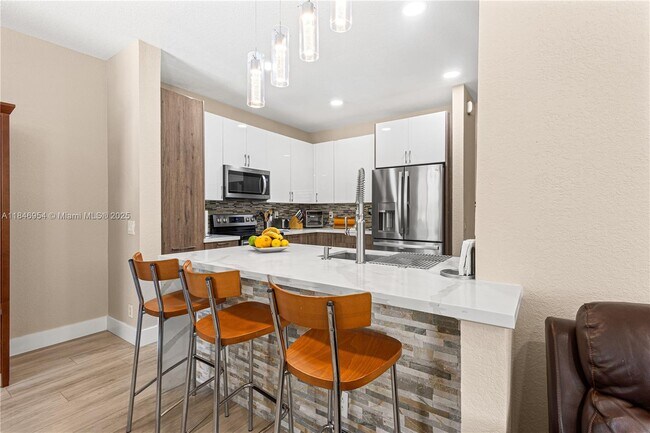 Foto del edificio - 1515 Winterberry Ln