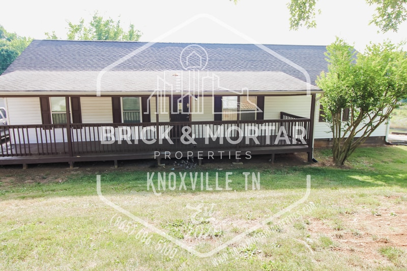 Photo - 1731 Lively Road