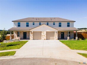 Building Photo - 107 Levi Ct