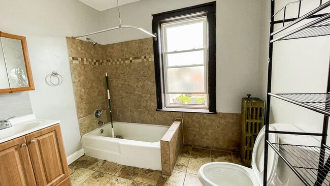 Building Photo - 1151 W 79th St