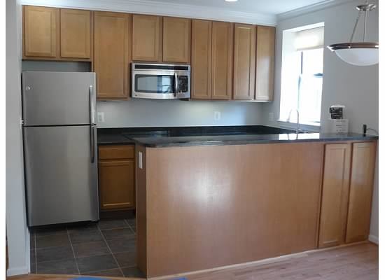 Kitchen - 2627 Adams Mill Rd NW