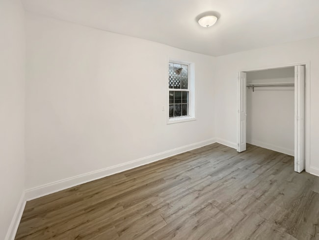 Building Photo - 2423 Magnolia St