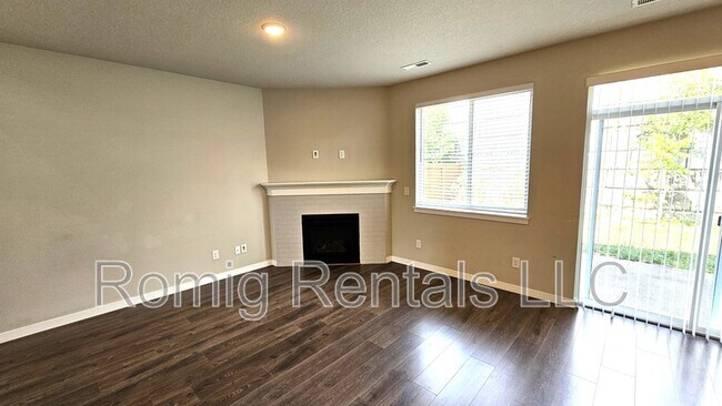 Foto del edificio - 17008 NE 18th Ave