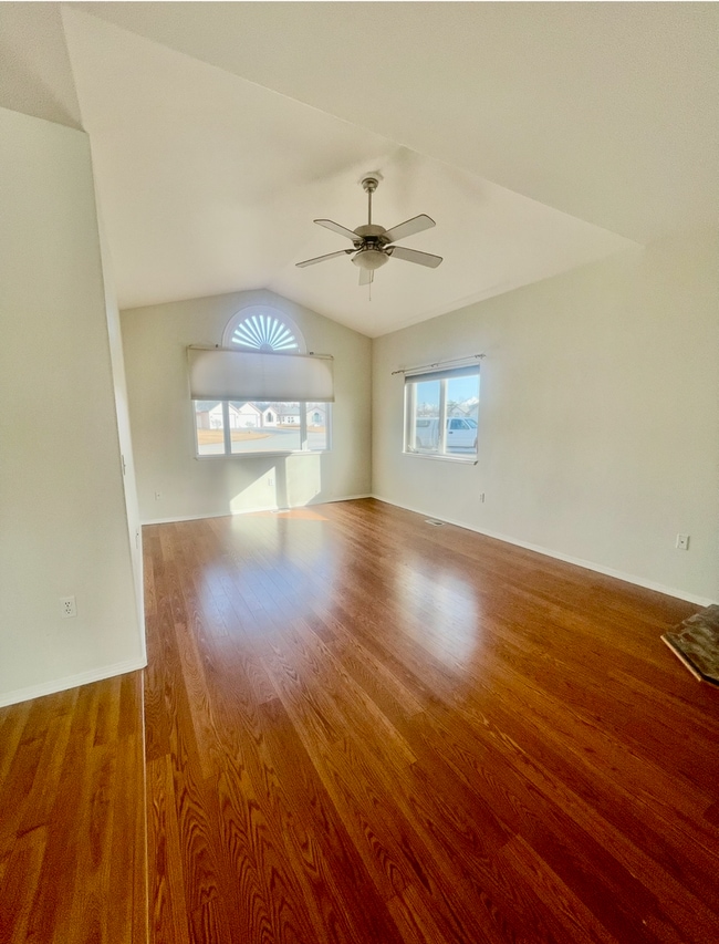 Building Photo - 55+ Living Community in Palmer! 2 bedroom/2bathroom/2 car garage, Handicap Accessible, Great moun...