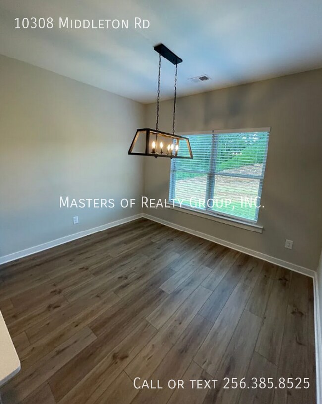 Foto del edificio - 10308 Middleton Rd