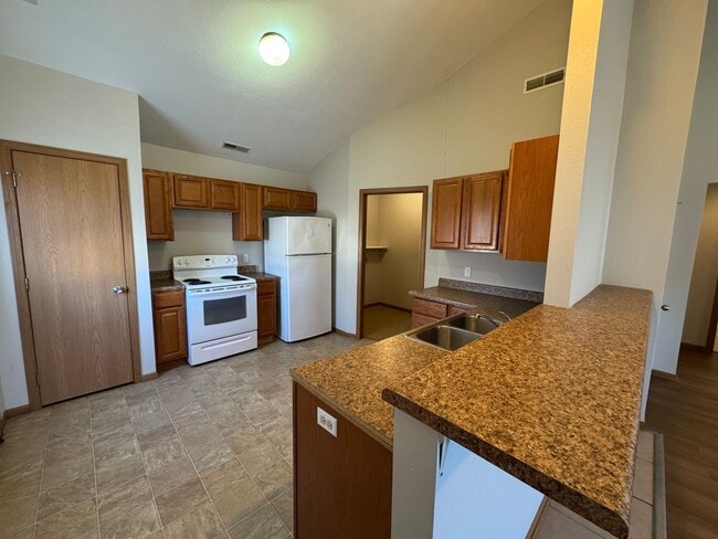 Foto del edificio - 36/38 Amy Lynn Drive