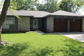 Building Photo - 17026 Stone Stile Dr