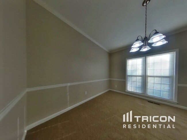 Foto del edificio - 1210 Scandrett Overlook NW