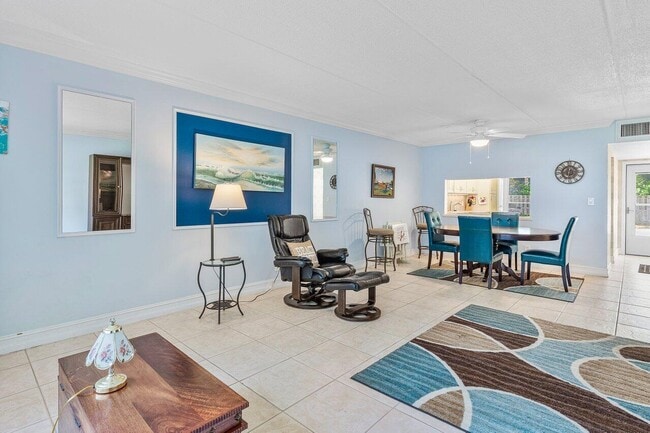 Building Photo - 4500 N Flagler Dr
