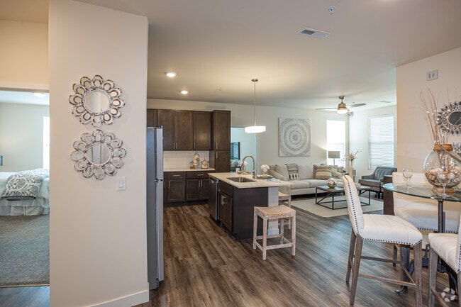 2BR, 2BA - 1250 SF - Altair at the Preserve
