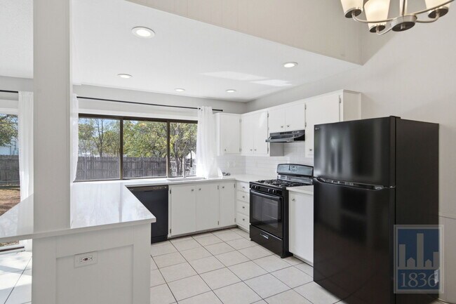 Foto del edificio - 8912 Hunters Trace