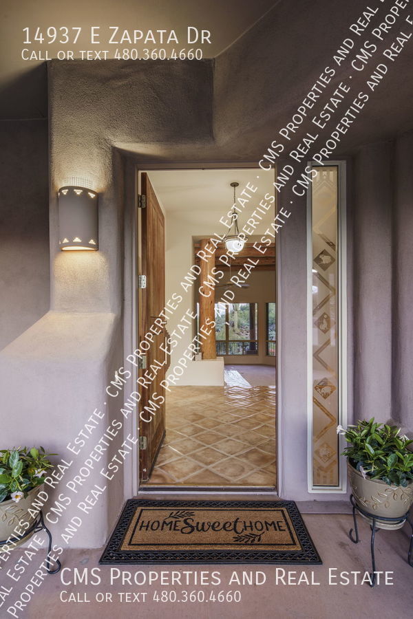 Building Photo - Custom 3 Bed 2.5 bath Fountain Hills Home ...