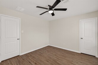 Building Photo - 3503 Cannon Dr