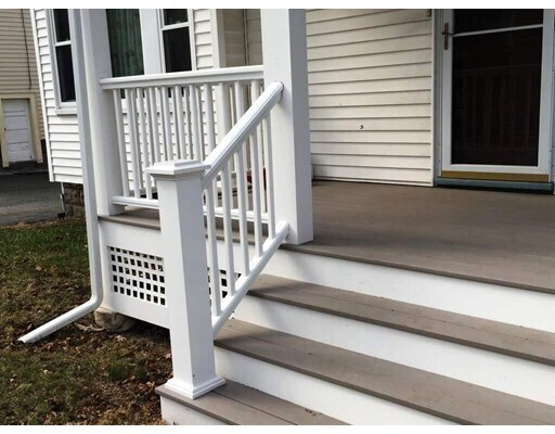 Building Photo - 32 Rangeley Rd