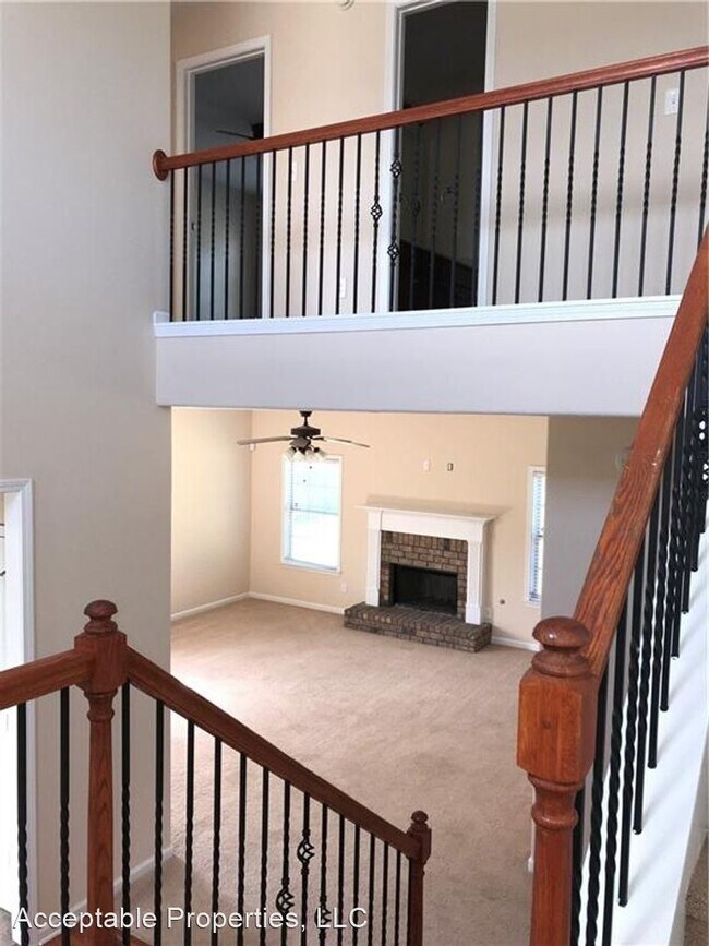 Foto del edificio - 4 br, 3 bath House - 35 Registry Way