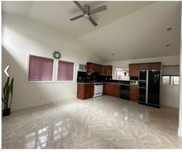 Building Photo - 928 Los Robles Ave Building Photo - 928 Los Robles Ave