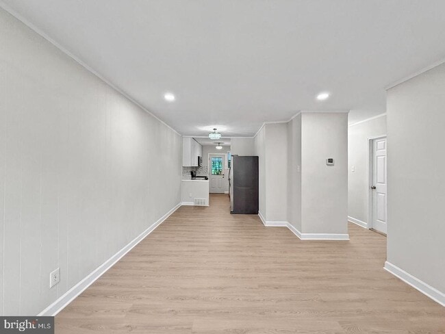 Foto del edificio - 7905 Greenleaf Rd