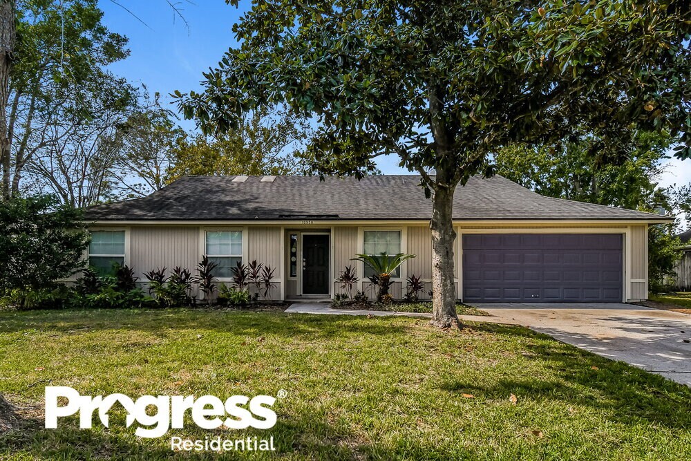 Primary Photo - 10958 Mandarin Station Dr E