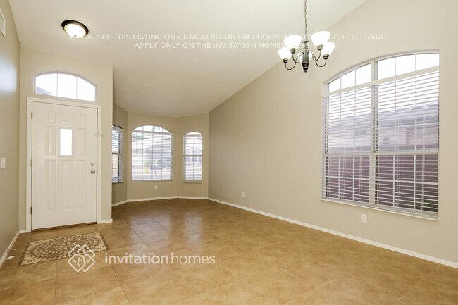 Building Photo - 9825 W Tonopah Dr