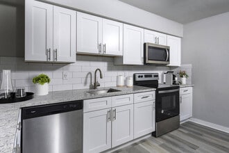 Building Photo - Reserves at Tidewater