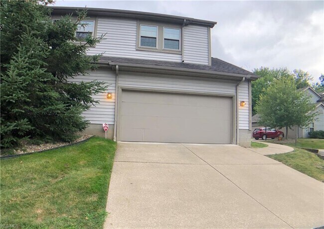 Building Photo - 6515 St Andrews Dr