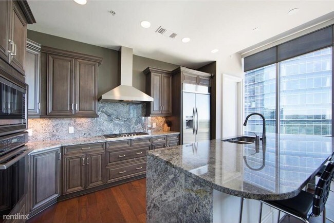 Foto del edificio - 1065 W Peachtree St NE