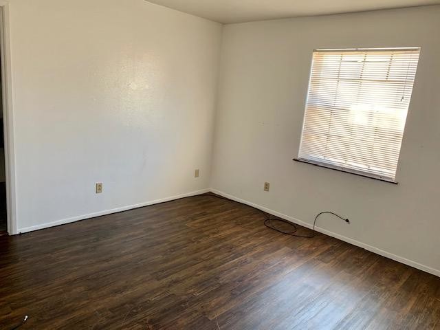 Foto del edificio - 919 W Crestwood Ave