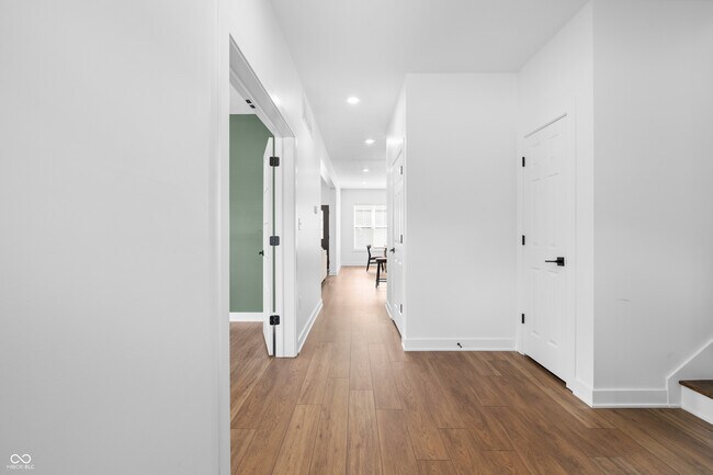 Foto del edificio - 1027 Hosbrook St