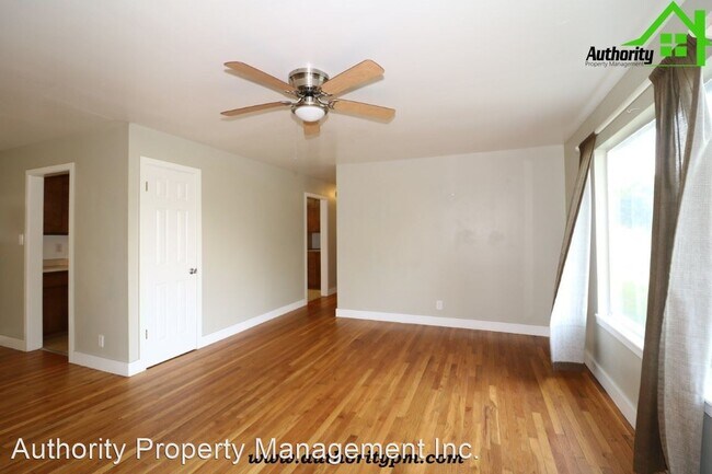 Building Photo - 3 br, 1 bath House - 3082 Stingy Lane