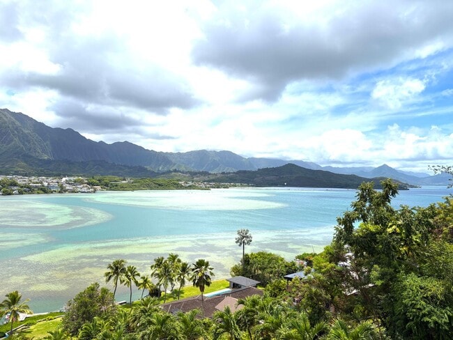 Building Photo - 3/2/2 Poha Kea Townhome - Expansive Views of Kaneohe Bay