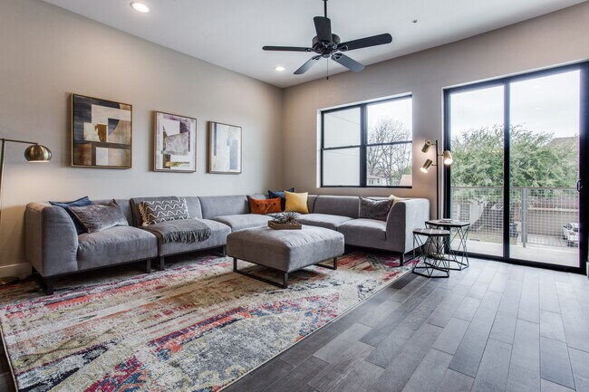Foto del edificio - 3143 Lubbock Ave