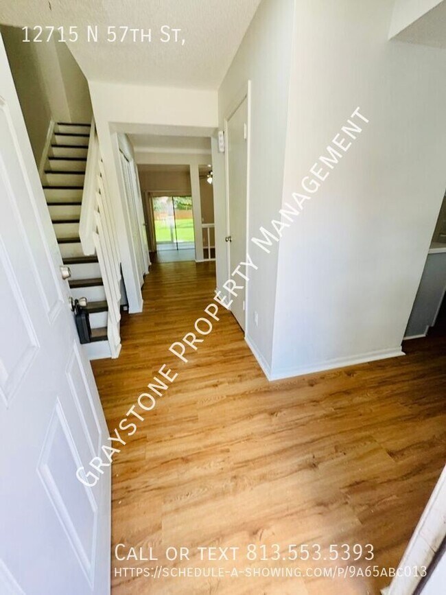 Foto del edificio - 12715 N 57th St