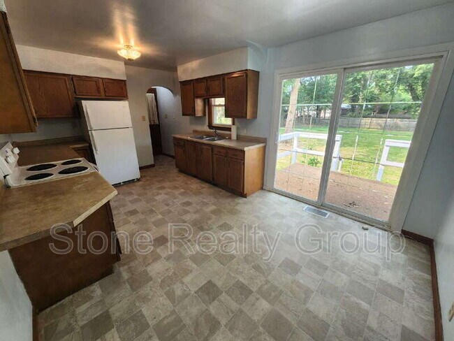 Foto del edificio - 1711 S Brown Ave