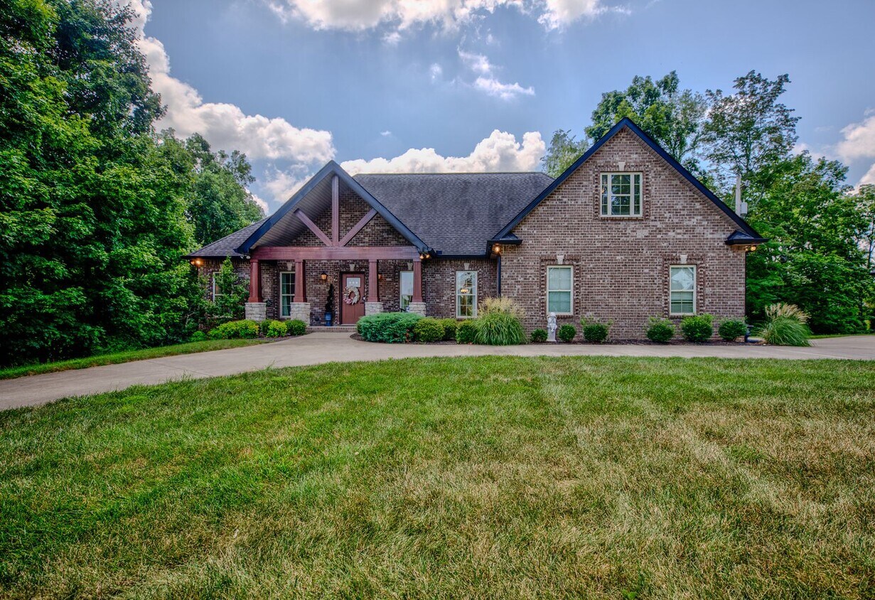 Foto principal - Fully Furnished, Short Term Rental, 1 Month Mimimum