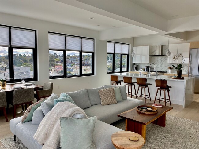 Building Photo - 2 br, 2.5 bath Condo - 3803 Sweet Thursday