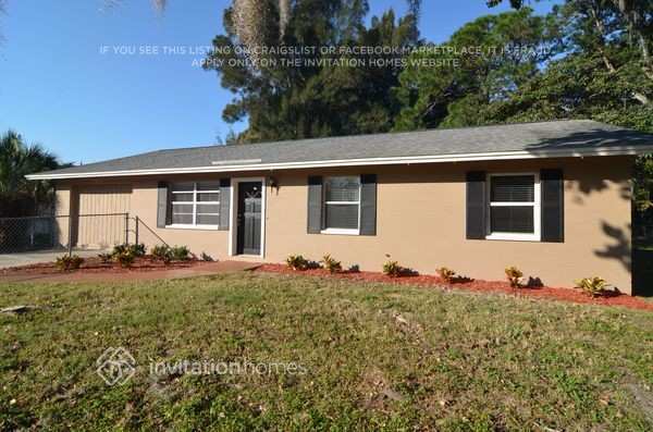 Building Photo - 6420 8th St Ct W