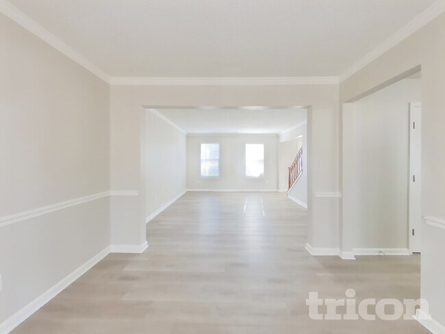 Foto del edificio - 7906 Kingston Dr