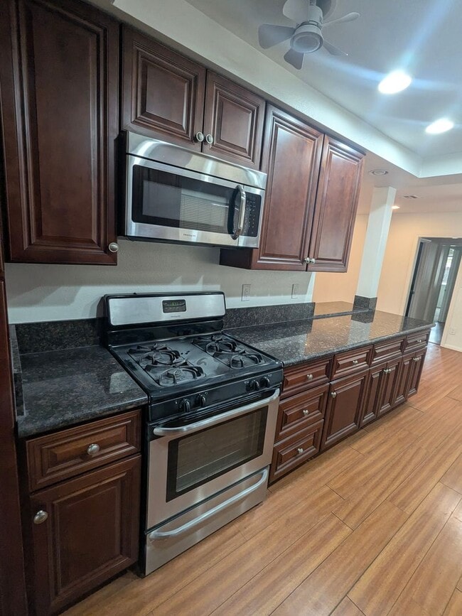 Foto del edificio - 4 Bed / 3 Bath with bonus room - Single Story Home in El Cajon