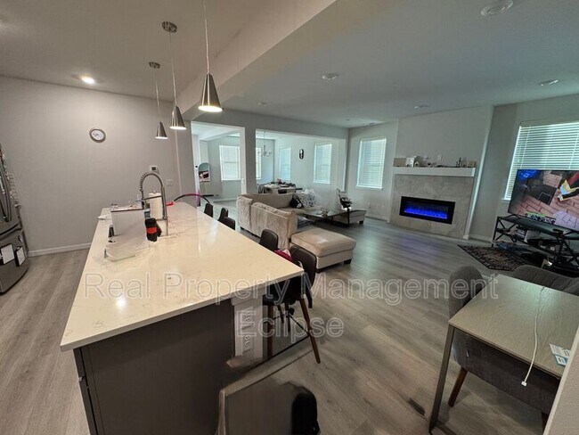 Foto del edificio - 8309 31st Pl NE