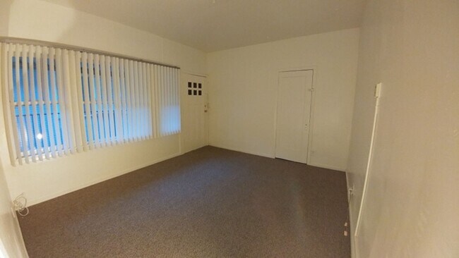 Foto del edificio - 2BD / 1.5BA Apartment AVAILABLE NOW in the...