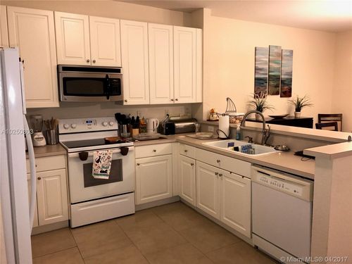 Foto del edificio - 7960 NW 18th Ct