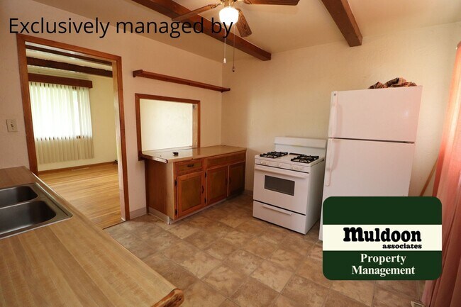 Foto del edificio - Nice Northside Aves Rancher! Available Now!!