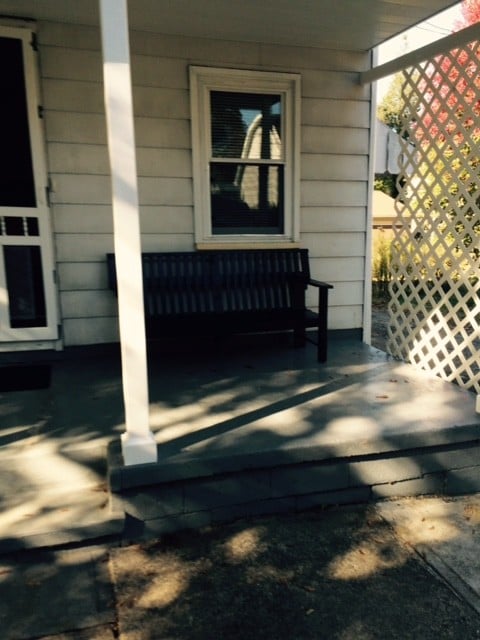 Front Porch - 144 Alexander Ave