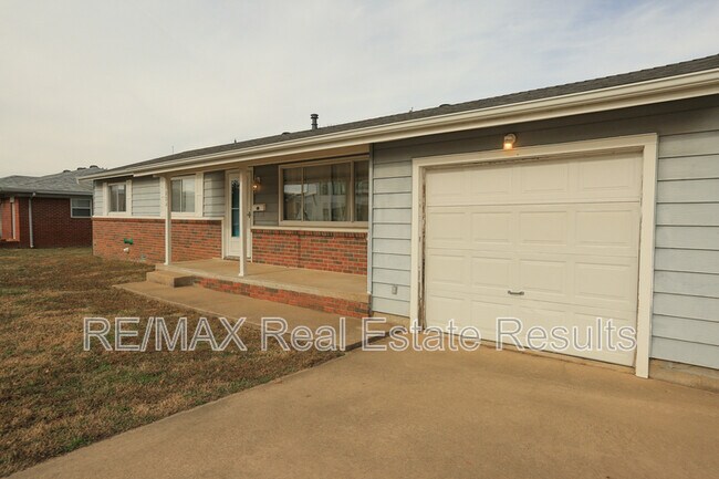 Foto del edificio - 804 NW 8 St