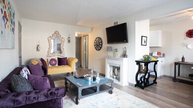 Hartford at Anchor Point photo'