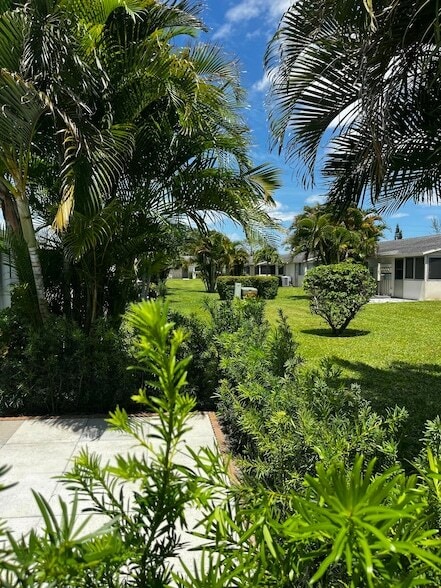 Photo - 2551 Emory Drive W Unit A