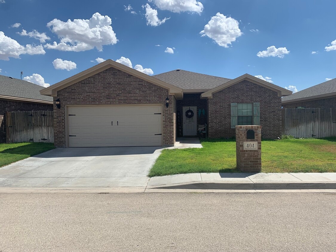 Street View - 404 E 19th St