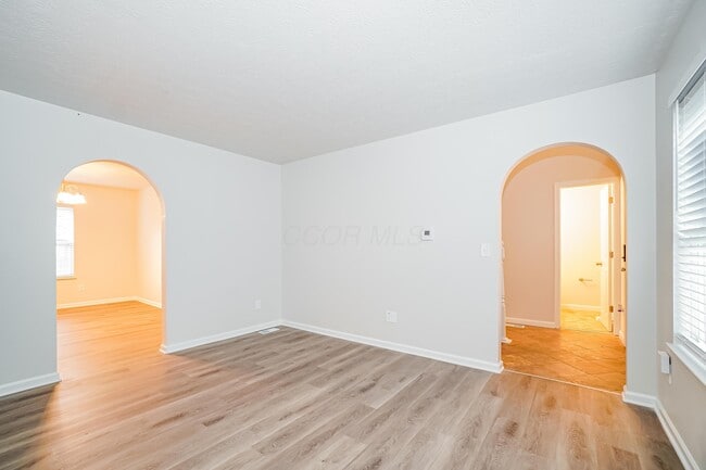 Building Photo - 1181 Onslow Dr