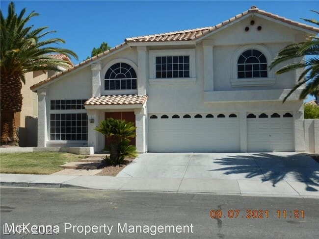 Building Photo - 4 br, 3 bath House - 902 Squaw Peak
