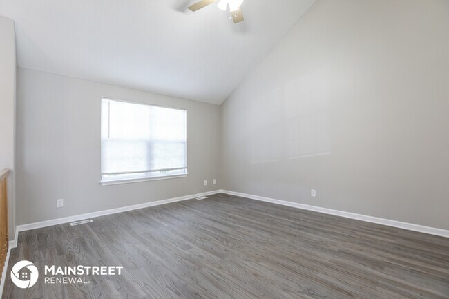 Building Photo - 3009 Spring Garden St